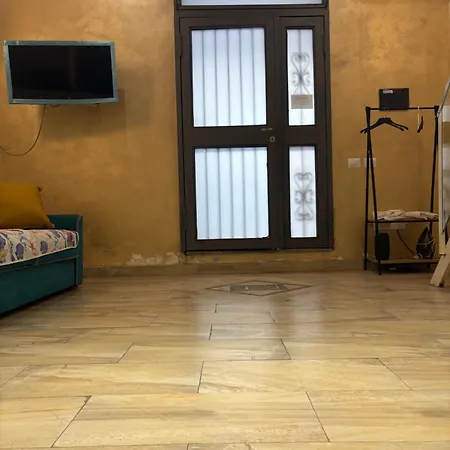 Indipendente Al Centro Di Apartment